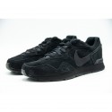 Pantofi sport-style NIKE VENTURE RUNNER SUEDE CQ4557-002